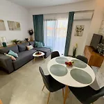 Roof Breeze Apartment