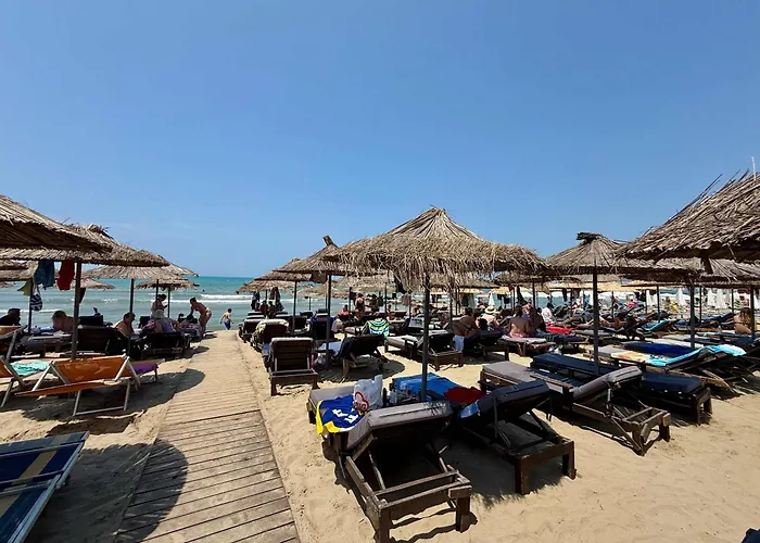 Roof Breeze * Golem (Tirana)