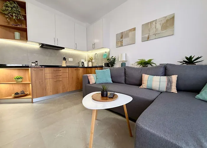 Roof Breeze Apartmán Golem (Tirana)